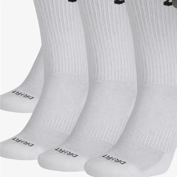 White Nike Everyday Plus Max Cushioned Crew Socks - (6 Pairs) - Picture 3 of 3